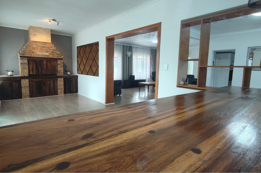 3 Bedroom Property for Sale in Koringberg Western Cape